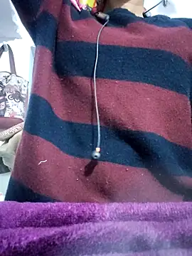 Snapshot of Hot-Rubyy chatting on December 14, 4:56 pm Hot-Rubyy online show from December 14, 4:56 pm