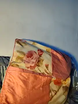 Snapshot of Hot-Rubyy chatting on December 21, 7:48 am Hot-Rubyy online show from December 21, 7:48 am