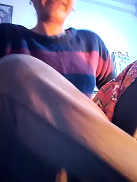 Snapshot of Hot-Rubyy chatting on February 13, 3:35 am Hot-Rubyy online show from February 13, 3:35 am