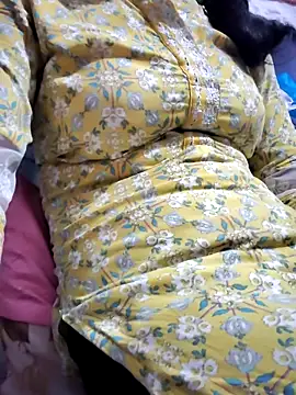 Snapshot of Hot-Rubyy chatting on March 30, 5:25 pm Hot-Rubyy online show from March 30, 5:25 pm