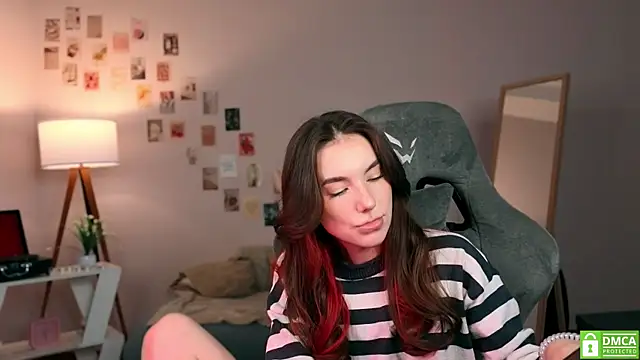 yourfrenchteacher online show from October 29, 4:37 am