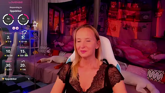 ScarlettPalmer online show from November 5, 10:48 am