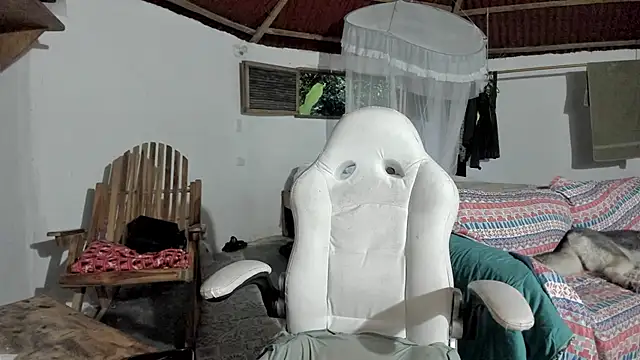 sxnherbs online show from November 14, 10:47 am