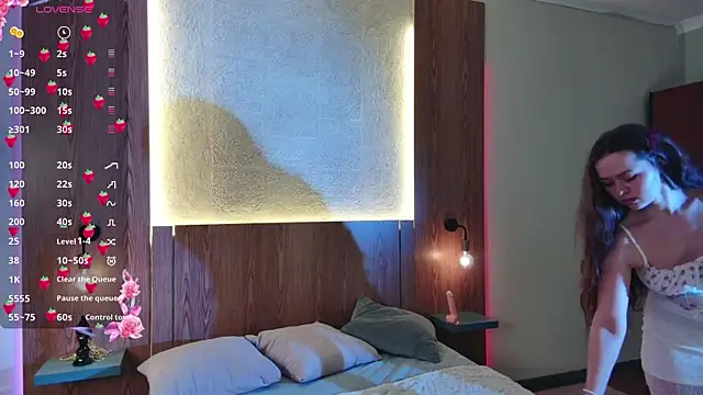 Snapshot of sweetie_kathy_ chatting on February 13, 8:43 am sweetie kathy online show from February 13, 8:43 am