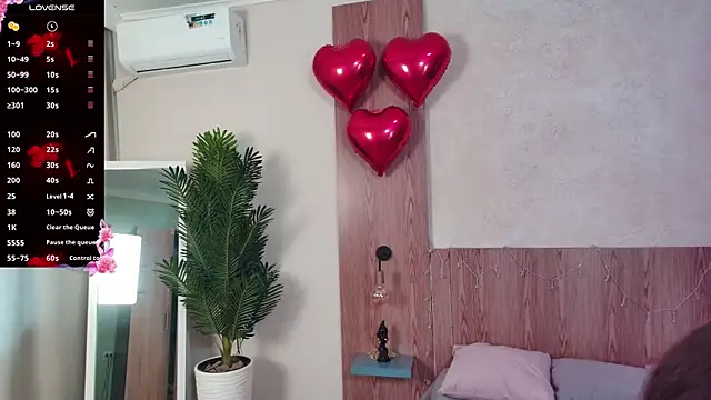 Snapshot of sweetie_kathy_ chatting on March 3, 8:53 am sweetie kathy online show from March 3, 8:53 am