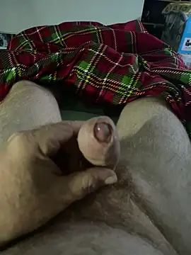 Snapshot of Ilovemilf1 chatting on March 9, 4:55 pm Ilovemilf1 online show from March 9, 4:55 pm