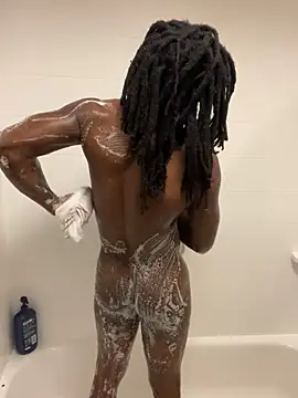 Snapshot of TheRealKnottiHead chatting on November 28, 9:23 am TheRealKnottiHead online show from November 28, 9:23 am