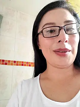 Snapshot of Emma_Hotkiss chatting on April 22, 7:59 pm Emma Hotkiss online show from April 22, 7:59 pm