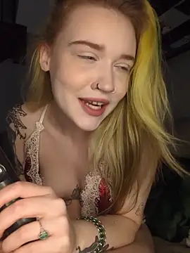 mattiethebaddieee online show from February 10, 6:06 am