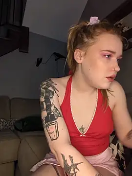 mattiethebaddieee online show from February 13, 2:51 am