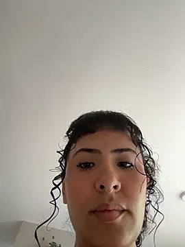 SugarTroubl33 online show from March 12, 2:01 pm