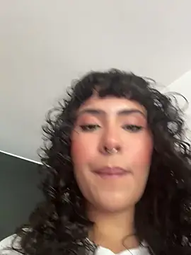 SugarTroubl33 online show from May 27, 2:36 pm