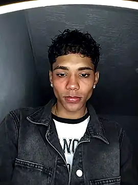 Snapshot of Alex_Sweeting chatting on January 11, 9:36 am Alex Sweeting online show from January 11, 9:36 am