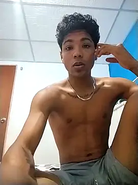 Snapshot of Alex_Sweeting chatting on February 12, 4:57 pm Alex Sweeting online show from February 12, 4:57 pm