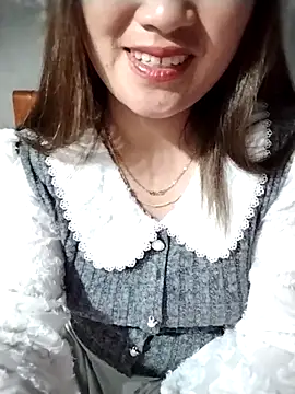 emini-xx online show from March 2, 6:03 am