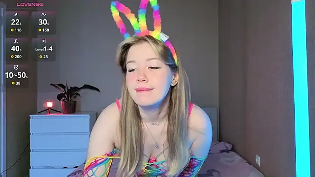 pawsclawss online show from March 9, 6:39 am