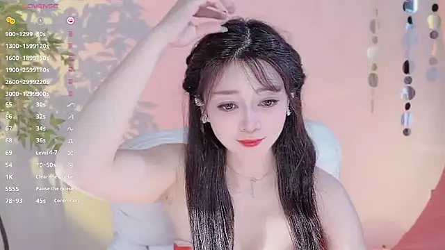 Snapshot of Yiluo95 chatting on April 23, 4:31 pm Yiluo95 online show from April 23, 4:31 pm