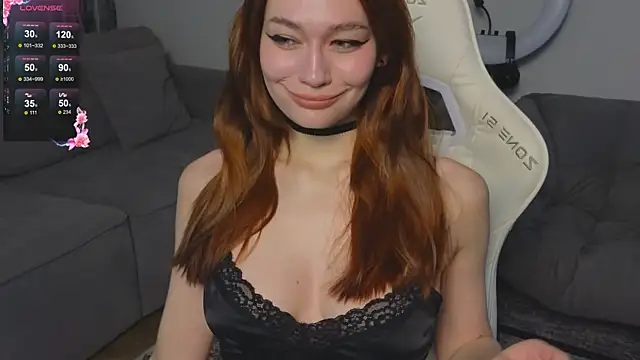 Snapshot of bimboterica chatting on December 5, 3:41 pm bimboterica online show from December 5, 3:41 pm