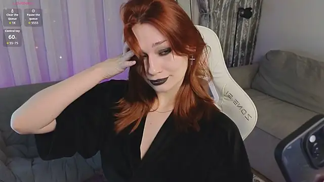 bimboterica online show from April 11, 6:45 pm