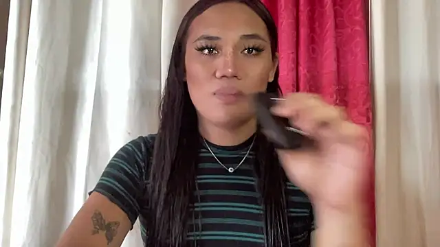 untouchable mia online show from January 15, 6:40 am