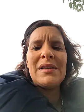 Piediniecollant online show from February 7, 7:56 am