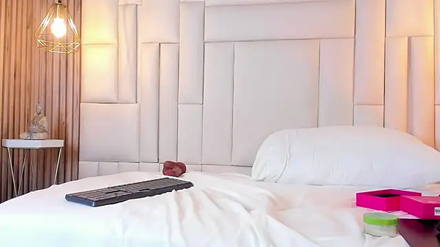 VenuzSofia online show from March 10, 10:37 pm