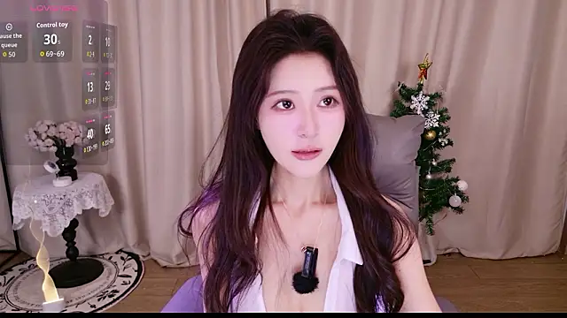 Snapshot of JoJo-ovo chatting on January 18, 1:04 pm JoJo-ovo online show from January 18, 1:04 pm