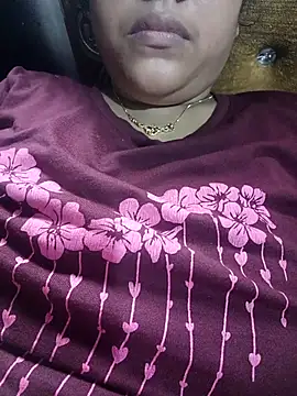 Snapshot of Israt_Riya_25 chatting on October 29, 9:00 am Israt Riya 25 online show from October 29, 9:00 am