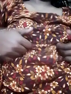 Liza0103 online show from October 31, 12:50 pm