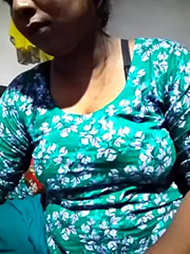 Liza0103 online show from May 23, 4:33 pm