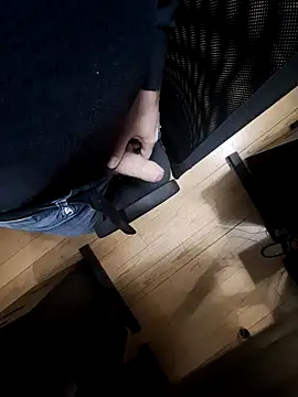 EchoVibe 86 online show from November 6, 3:13 pm