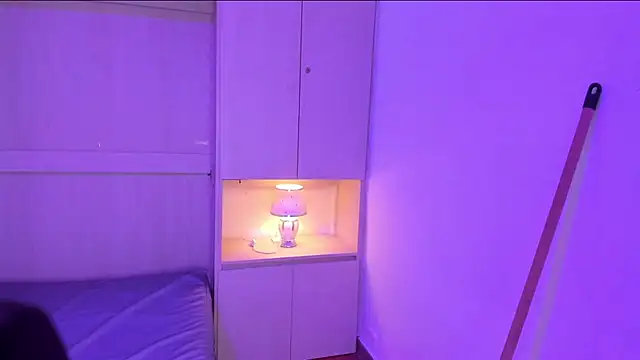 GabyMason  online show from February 19, 11:39 am