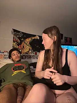 Snapshot of stonerbaby chatting on May 20, 1:23 am stonerbaby online show from May 20, 1:23 am