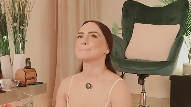 SiennaRosse online show from April 1, 8:17 pm