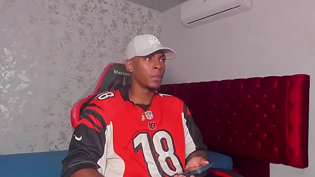 for itan online show from November 25, 12:38 pm