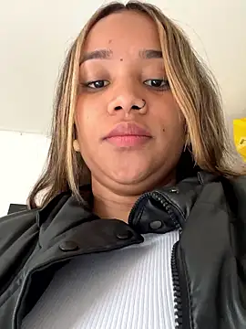 AriVelvet online show from January 10, 7:26 pm