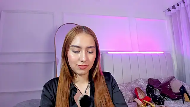 ada belucci online show from March 11, 8:04 pm