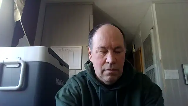 Snapshot of Jay4Seniors chatting on February 10, 7:29 pm Jay4Seniors online show from February 10, 7:29 pm