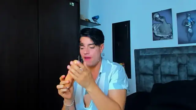 dante hottx online show from December 17, 4:29 am