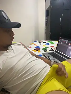 Snapshot of MichaManu7 chatting on November 6, 2:34 am MichaManu7 online show from November 6, 2:34 am