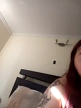 Snapshot of SofiBelluccix chatting on November 4, 1:21 pm SofiBelluccix online show from November 4, 1:21 pm