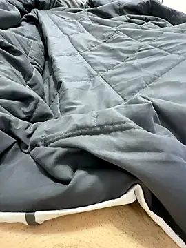 Snapshot of Bubik1 chatting on November 1, 5:20 am Bubik1 online show from November 1, 5:20 am