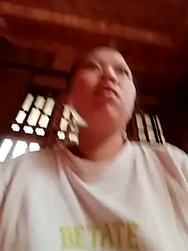 Snapshot of Ciin_hello chatting on March 29, 7:41 am Ciin hello online show from March 29, 7:41 am