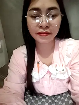 Bamboo-niee123 online show from March 23, 6:45 pm