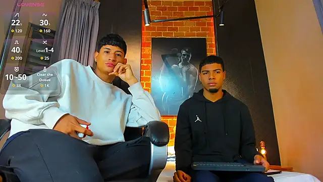 Snapshot of Jack_and_Joes chatting on November 16, 3:12 am Jack and Joes online show from November 16, 3:12 am