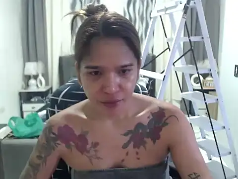 Sassy Bea online show from July 26, 2:31 am