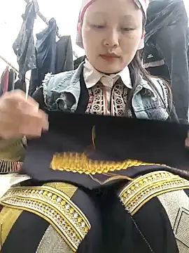 yoyo-mi online show from February 17, 1:35 am