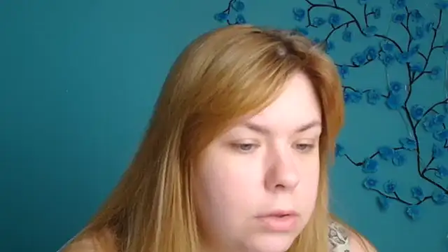 Snapshot of SusannaNight chatting on May 10, 5:12 am SusannaNight online show from May 10, 5:12 am