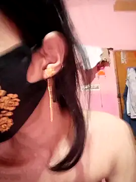 Green LaDY66 online show from April 24, 12:18 pm