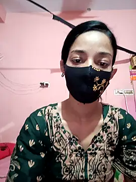Green LaDY66 online show from April 30, 2:12 pm